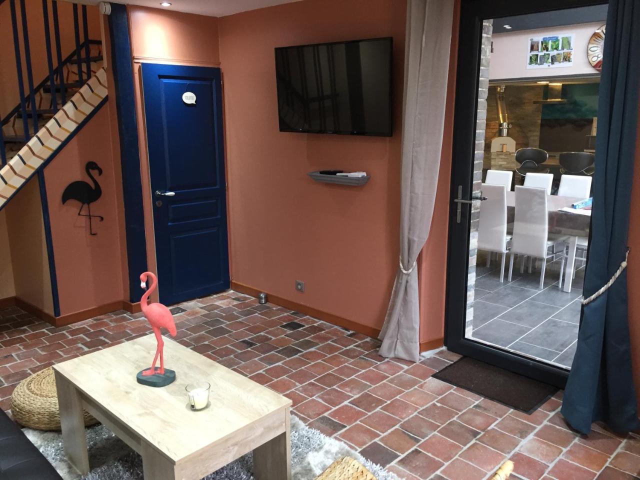 Le Rouge & Blanc Bed & Breakfast Saint-Maurice-le-Vieil Exterior photo
